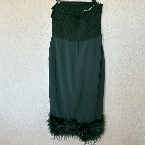 House of CB‎ Fionula Emerald Green Strapless Corset Midi Dress feather NWOT sz L - Picture 9 of 11